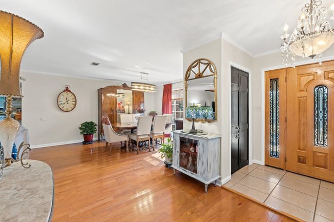 312 W Marion St, House other with 3 bedrooms, 2 bathrooms and null parking in Chattahoochee FL | Image 6