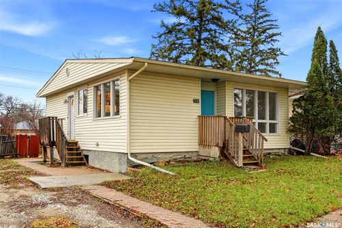 1108 Walker Street, Regina, SK, S4T5N4 | Card Image