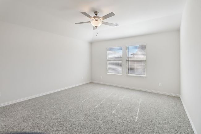 Photo is not of the actual home, but is an inspirational photo of builder’s model home and may depict options, furnishings, and/or decorator features that are not included. | Image 21