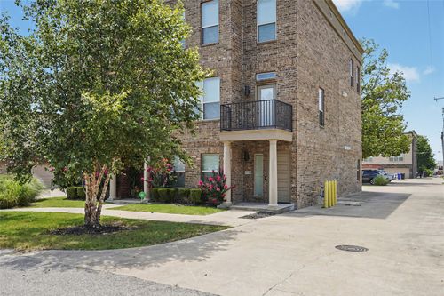 116 S Birch Ave, Broken Arrow, OK, 74012-5377 | Card Image