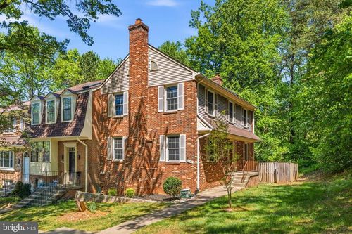 3979 Burning Bush Ct, FAIRFAX, VA, 22033-2447 | Card Image