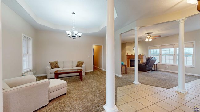 19620 S Jordon Ter, House other with 5 bedrooms, 3 bathrooms and null parking in Scranton KS | Image 28