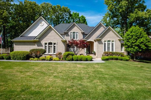 18 Hickory Creek Dr, Little Rock, AR, 72212-2508 | Card Image