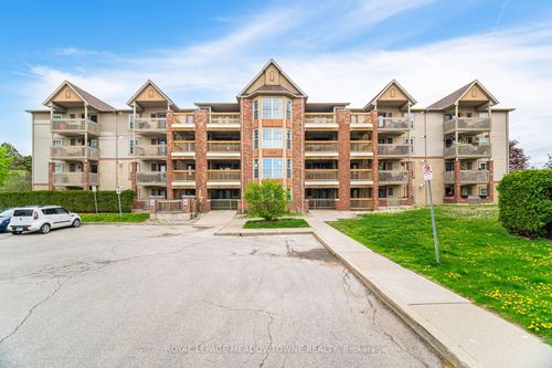 209-4005 Kilmer Dr, Burlington, ON, L7M4M2 | Card Image