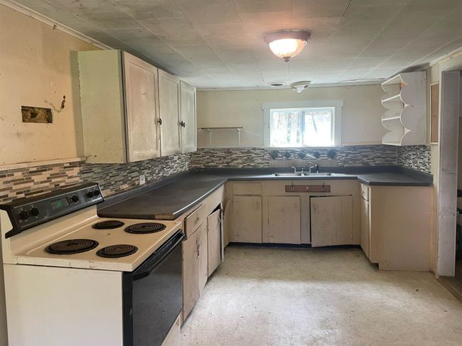 46 Rumrill Hl, House other with 2 bedrooms, 1 bathrooms and null parking in Westminster W VT | Image 18