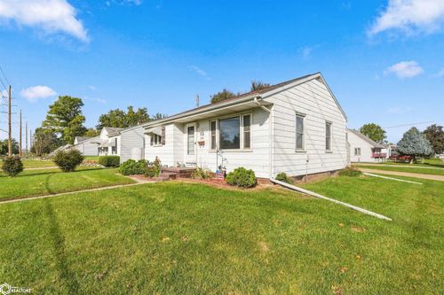 1316 E Nevada Street, Marshalltown, IA, 50158 | Card Image