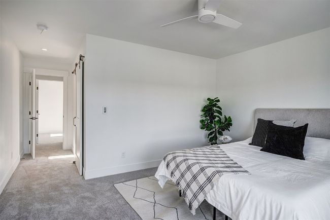 Torrey Model Home Photos. Same model home by same builder. | Image 17