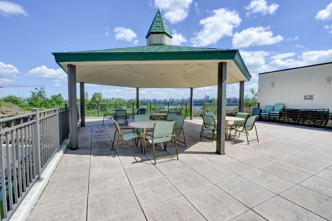 APT-16D - 250 Gorge Rd, Home with 3 bedrooms, 2 bathrooms and null parking in Cliffside Park NJ | Image 44