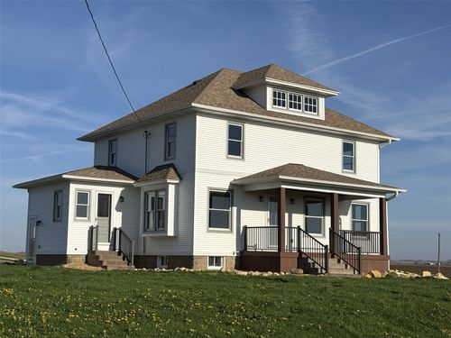 2178 142nd St, Lowden, IA, 52255-9531 | Card Image