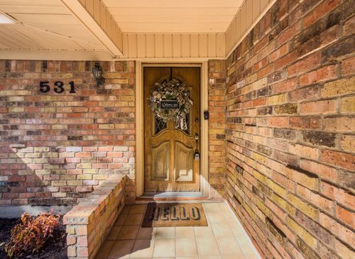 531 Wiggins Road, West, TX, 76691 | Card Image