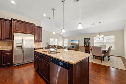 6200 Glenn Hills Ln, League City, TX, 77573-6499 | Card Image