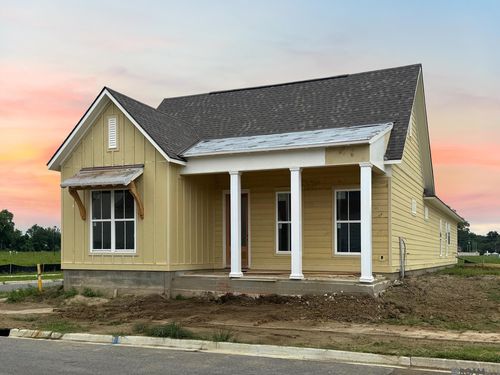 14332 Farris Dr, Baton Rouge, LA, 70817-5272 | Card Image