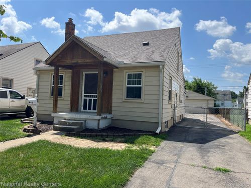 25711 Hopkins St, Dearborn Heights, MI, 48125-1525 | Card Image