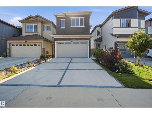2027 13 Ave Nw, Edmonton, AB, T6T2R8 | Card Image