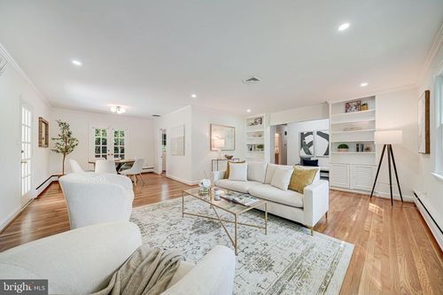 3122 Vinewood Pl, FALLS CHURCH, VA, 22044-1817 | Card Image