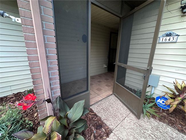 1643 New Abbey Ave, House other with 3 bedrooms, 2 bathrooms and null parking in LEESBURG FL | Image 33