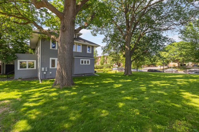 Huge Double Lot | Image 25
