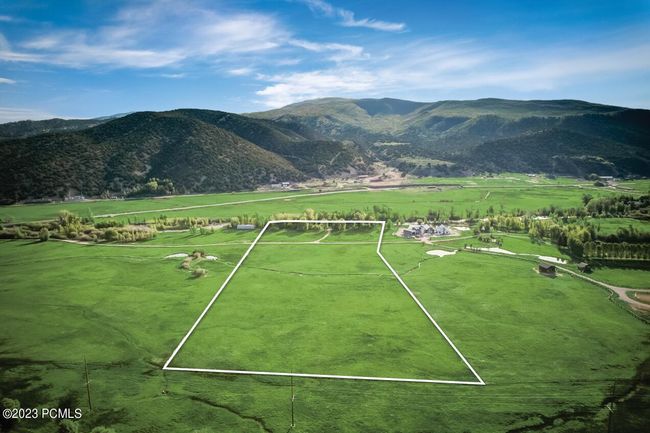7050 River Valley Rd, Home with 5 bedrooms, 4 bathrooms and null parking in Peoa UT | Image 56