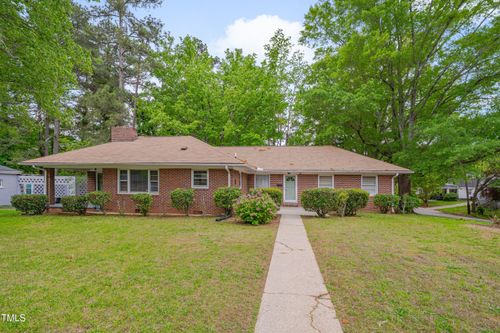1105 Hargrove St, Henderson, NC, 27536-3917 | Card Image