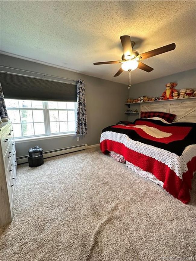 12 Tamarack Cir, House other with 3 bedrooms, 1 bathrooms and null parking in Killingly CT | Image 22