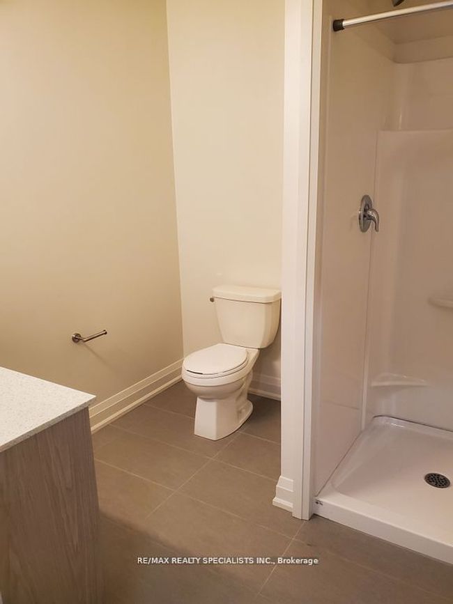 206 - 307 King St E, Condo with 2 bedrooms, 1 bathrooms and 1 parking in Hamilton ON | Image 9