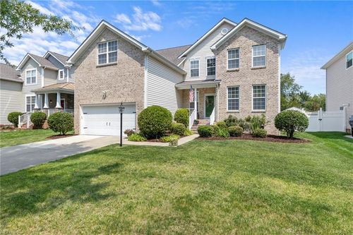 3892 Stumpy Lake Ln, Virginia Beach, VA, 23456-1537 | Card Image