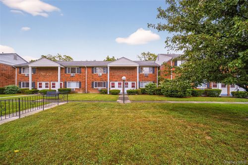 12-12 Manor Dr, Cornwall, NY, 12518-1474 | Card Image