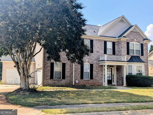 137 Village Green Cir, Tyrone, GA, 30290-1564 | Card Image