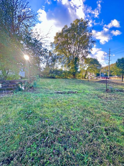 819 21st Ave N, Nashville, TN, 37208-3407 | Card Image