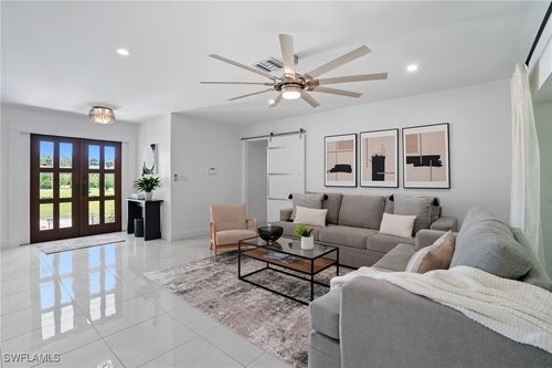 155 Old Tamiami Trl, NAPLES, FL, 34110-1142 | Card Image