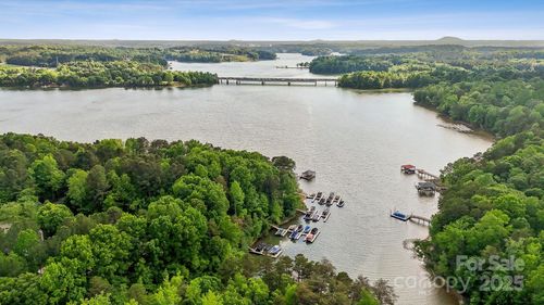 109 Braxton Gate Ct, Mount Holly, NC, 28120-9276 | Card Image