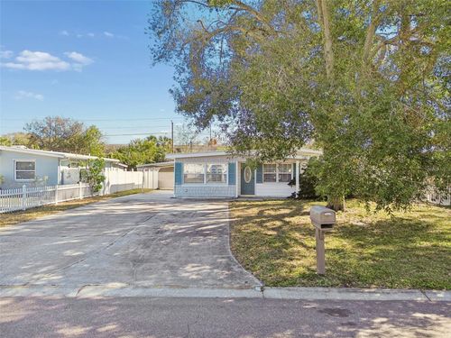 255 Wertz Dr, LARGO, FL, 33771-1048 | Card Image