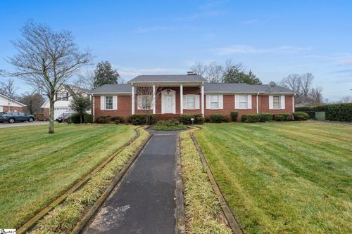 2 Woodfern Cir, Greenville, SC, 29615-1233 | Card Image