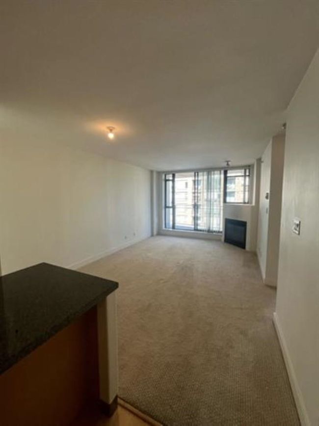 1003 - 175 W 1 St Street, Condo with 1 bedrooms, 0 bathrooms and null parking in North Vancouver BC | Image 22