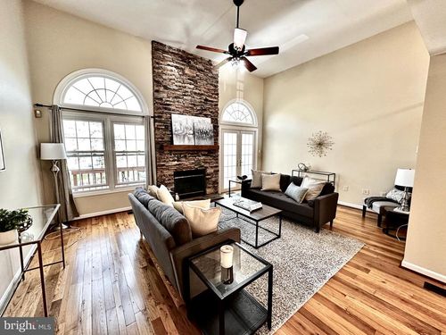 7027 Chesley Search Way, ALEXANDRIA, VA, 22315-4753 | Card Image