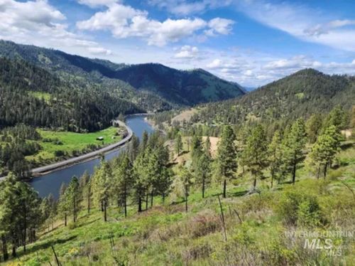 1404 Carrot Ridge Rd, Kamiah, ID, 83536-6085 | Card Image