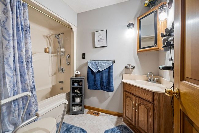955 Livingston Boatdock Rd, House other with 2 bedrooms, 2 bathrooms and 4 parking in Allons TN | Image 15