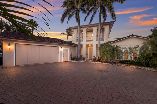 518 58th St, Holmes Beach, FL, 34217-1530 | Card Image
