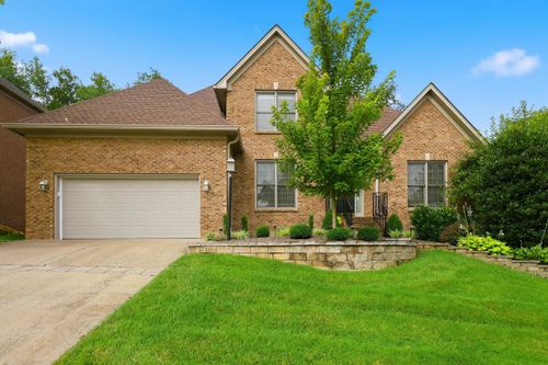 3716 Park Ridge Ln, Lexington, KY, 40509-2940 | Card Image