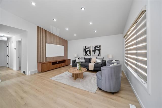 Residential in Winnipeg 5