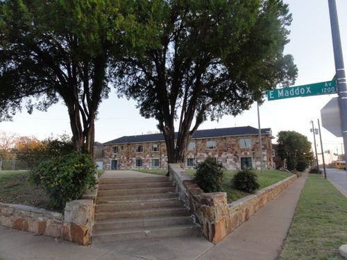 1200 E Maddox Ave, Fort Worth, TX, 76104-5745 | Card Image