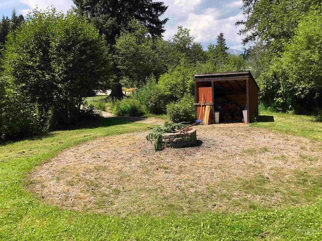 3127 Highway 93 N, House other with 2 bedrooms, 1 bathrooms and 2 parking in Gibbonsville ID | Image 39