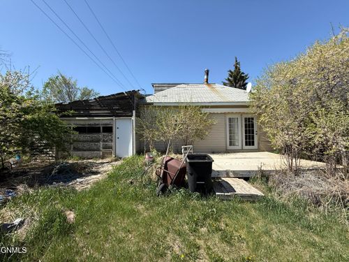 12601 Highway 52 N, Berthold, ND, 58718-3815 | Card Image