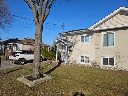 2 Bellamy St, Cornwall, ON, K6J3K7 | Card Image