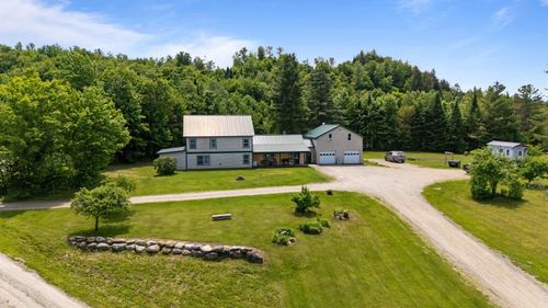10 Ash Ln, Eden, VT, 05652-8702 | Card Image