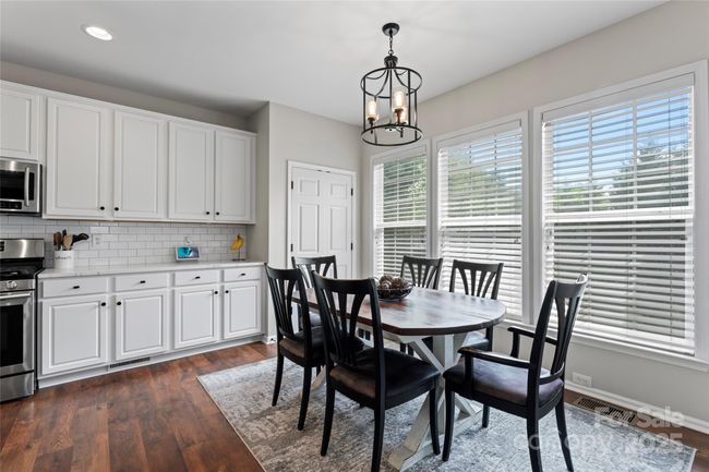 9715 Aragorn Ln Nw, House other with 5 bedrooms, 4 bathrooms and null parking in Charlotte NC | Image 20