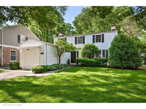 2237 Greenwood Ave, Wilmette, IL, 60091-1443 | Card Image