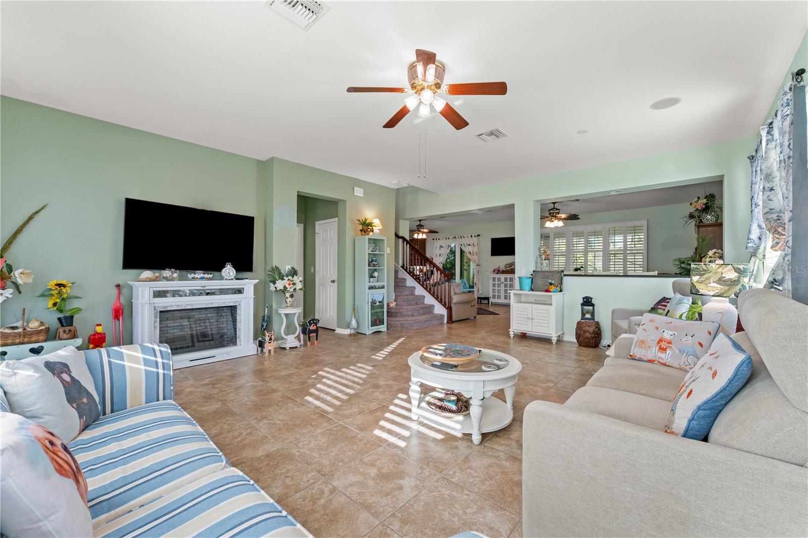 Residential in PUNTA GORDA 4