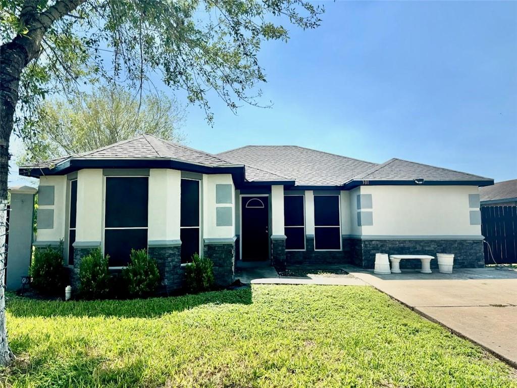 Alma St, Alamo, TX 78516