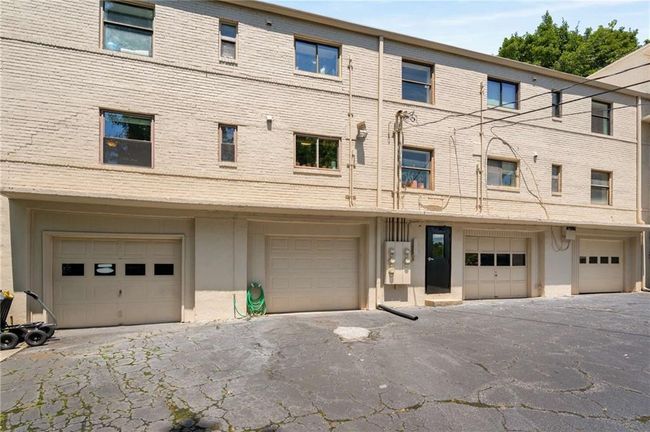 APT-6 - 282 Ardmore Cir Nw, Condo with 2 bedrooms, 1 bathrooms and null parking in Atlanta GA | Image 25
